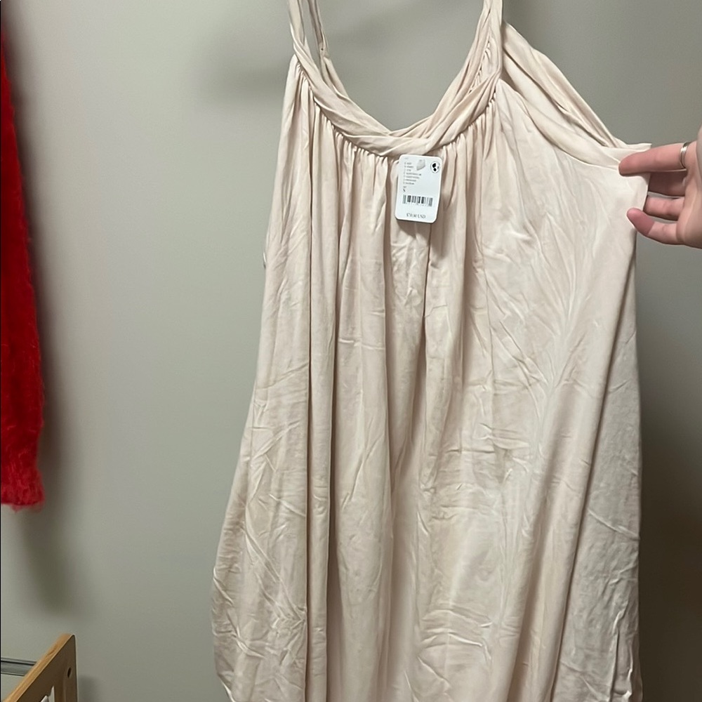 Elegant Cream Sleeveless Dress